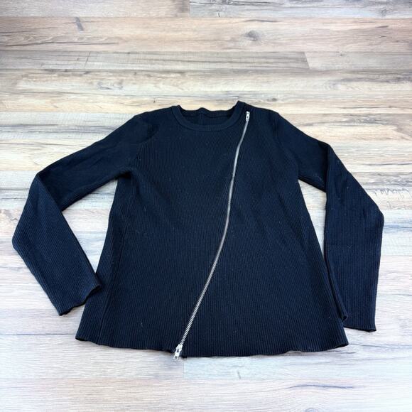 Chicwish black knit sweater with twist in center size S - Picture 1 of 8